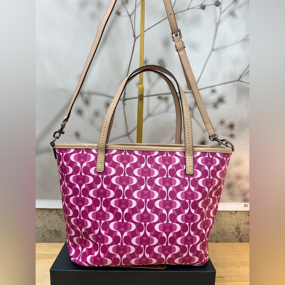 Coach Peyton Park Dream C Tote Pink with Light Beige Trim NºF1393-F26201 - Picture 3 of 14